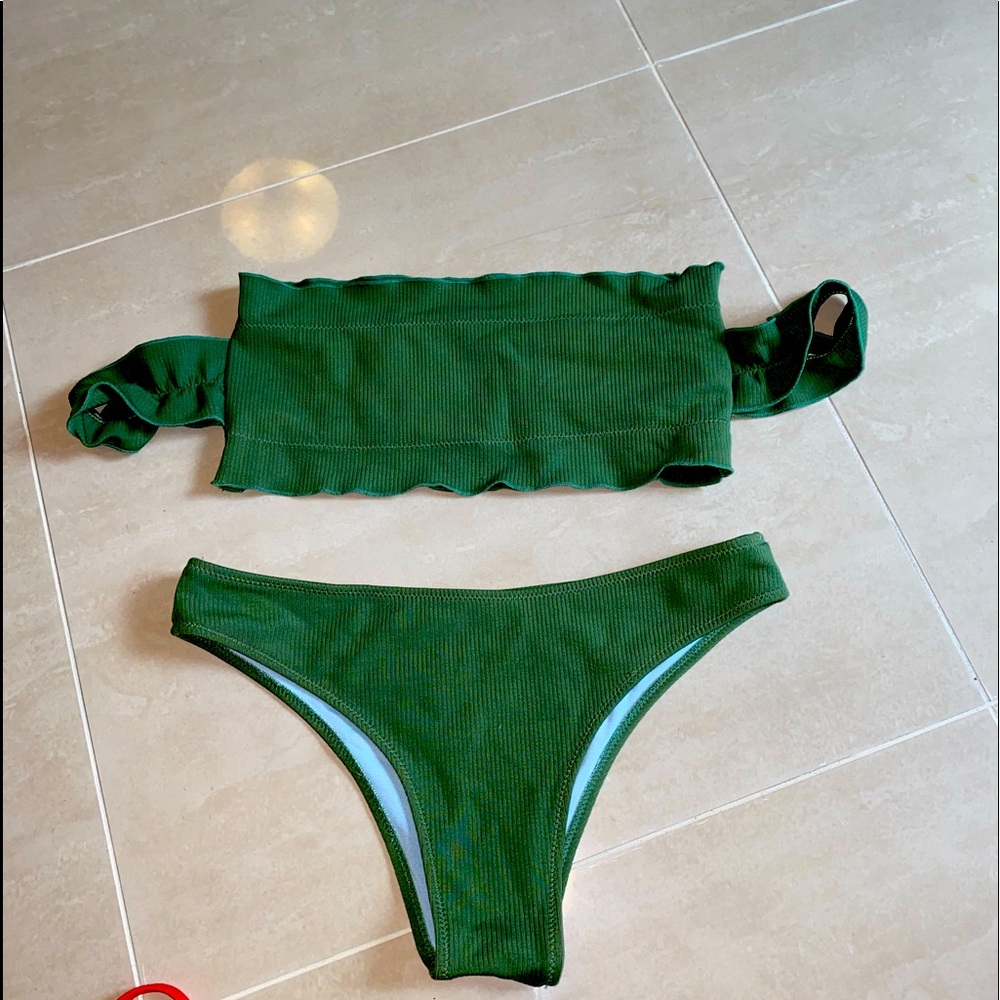Off the shoulder swim suit